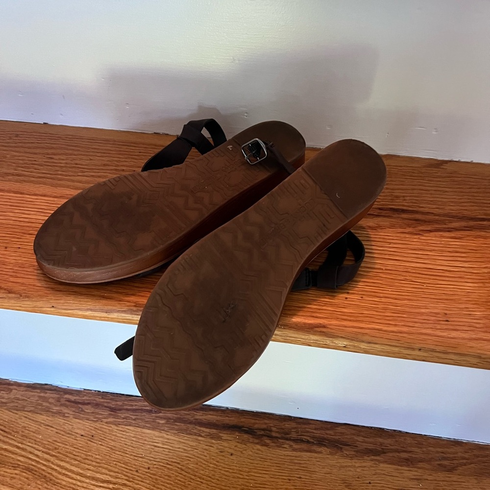Lucky Brand-Women’s Black Sandals - Picture 2 of 6